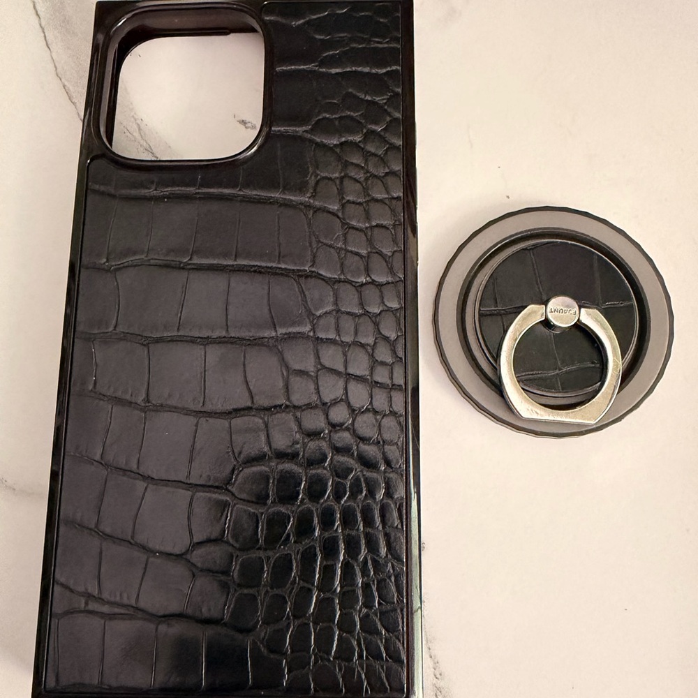 iPhone 16 Pro Max MagSafe Black Crocodile Pattern Phone Case with Ring Holder